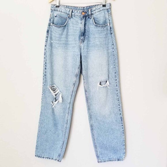 H&M Ultra High Waist 90's Baggy Jeans Distressed Knee Light Blue Wash Size 10 - Picture 3 of 15